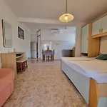 By The Sea Kampor, Rab - 5037 Apartman Kampor