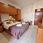 Apartman By The Sea Kampor, Rab - 5037 *