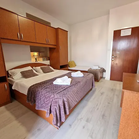 Apartman By The Sea Kampor, Rab - 5037 *