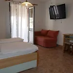 By The Sea Kampor, Rab - 5037 *