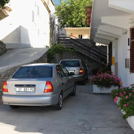 By The Sea Kampor, Rab - 5037 Apartment