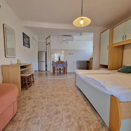 By The Sea Kampor, Rab - 5037 Apartment Kampor